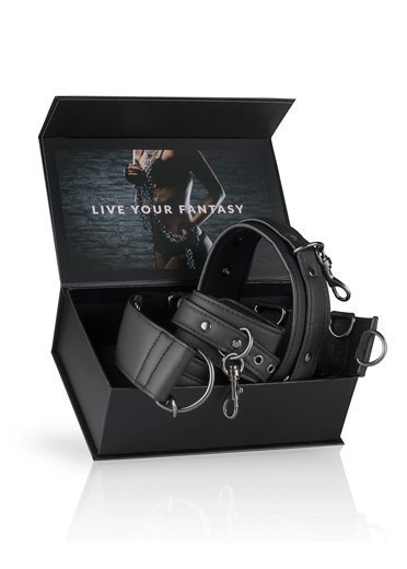Zestaw BDSM obroża z taśmą i kajdankami krępowanie Easytoys Zestaw BDSM obroża z taśmą i kajdankami krępowanie Easytoys
