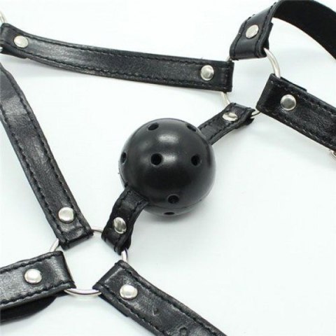 Knebel kulka uprząż na głowę skórzana BDSM bondage Toyz4lovers Knebel kulka uprząż na głowę skórzana BDSM bondage Toyz4lovers