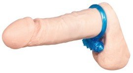 Masujący łechtaczkę pierścień erekcyjny na penisa niebieski You2Toys Masujący łechtaczkę pierścień erekcyjny na penisa niebieski You2Toys