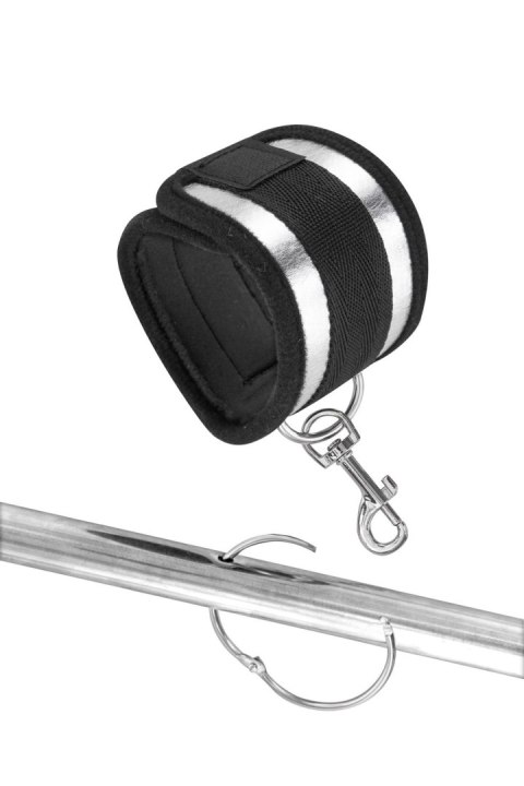 SUBMISSION BAR 4 HANDCUFFS Fetish Tentation SUBMISSION BAR 4 HANDCUFFS Fetish Tentation
