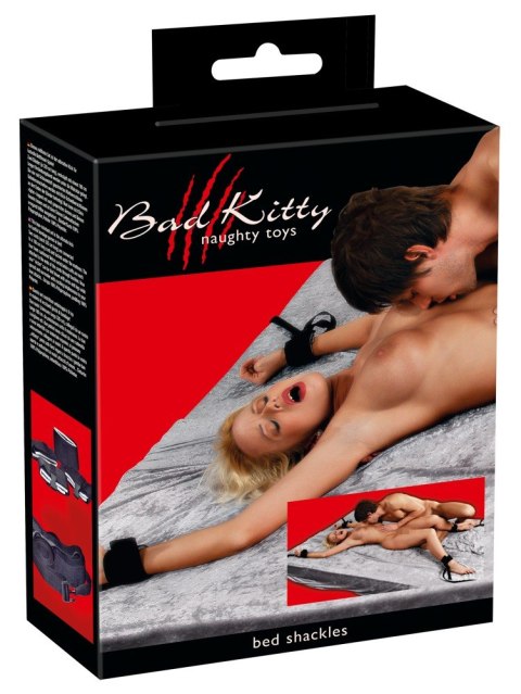 Zestaw BDSM kajdanki pasy do przypinania do łóżka Bad Kitty Zestaw BDSM kajdanki pasy do przypinania do łóżka Bad Kitty